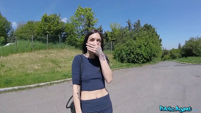 Natural tits and a tight body make Lullu Gun the girl he actually stops