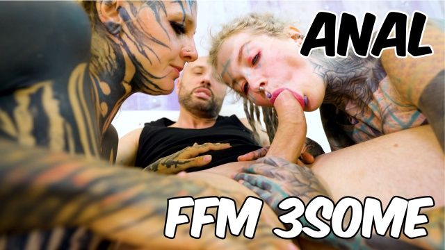 Anuskatzz cums from having her pussy licked before Capitano Eric opens her ass