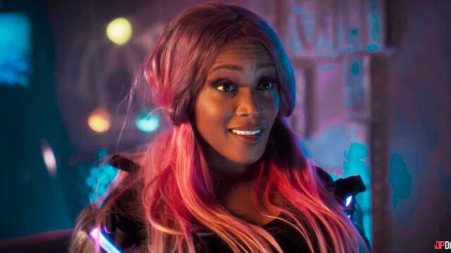 White lover fucked a big-boobed ebony mademoiselle Kiki Minaj