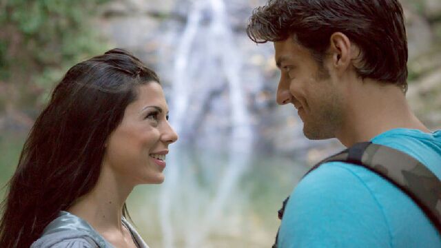 Driver with a large dick fucked a slutty brunette Alexa Tomas