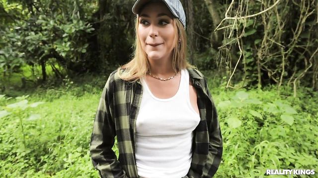 Stylish doll with gorgeous bottom Ana Rose nailed outdoors from behind