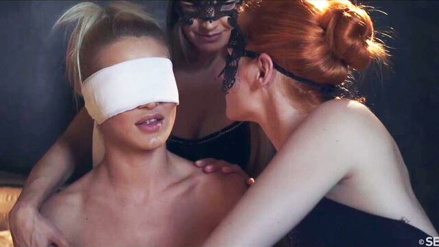 Elegant lesbian games with Suzie Carina, Ariel Piper Fawn and Cherry Kiss