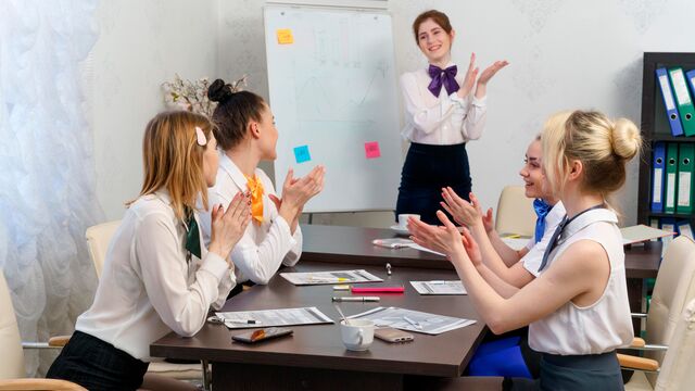 Alice Paradis, Eva Red and Kami Yammy love lesbian sex so much