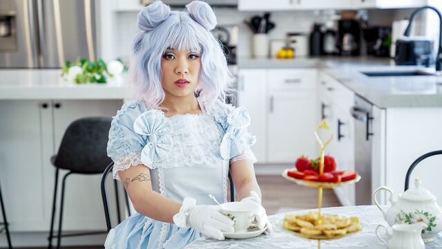 Dick-riding session in the cowgirl pose with a little teen Kimmy Kim