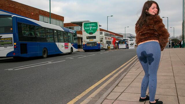 An awesome public flashing with a big-bottomed Ava Delush