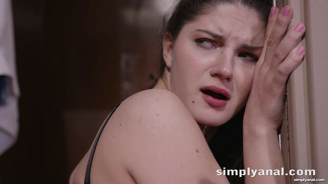 Hard sex in the kitchen with a big-boobed Francesca DiCaprio